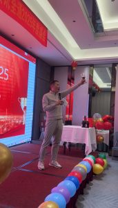 傲讯全通(深圳)科技2025年深圳年度晚宴圆满举行